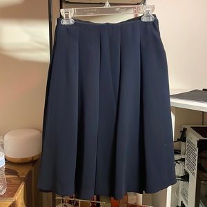 UNIQLO Navy Box Pleat Knee Length Skirt